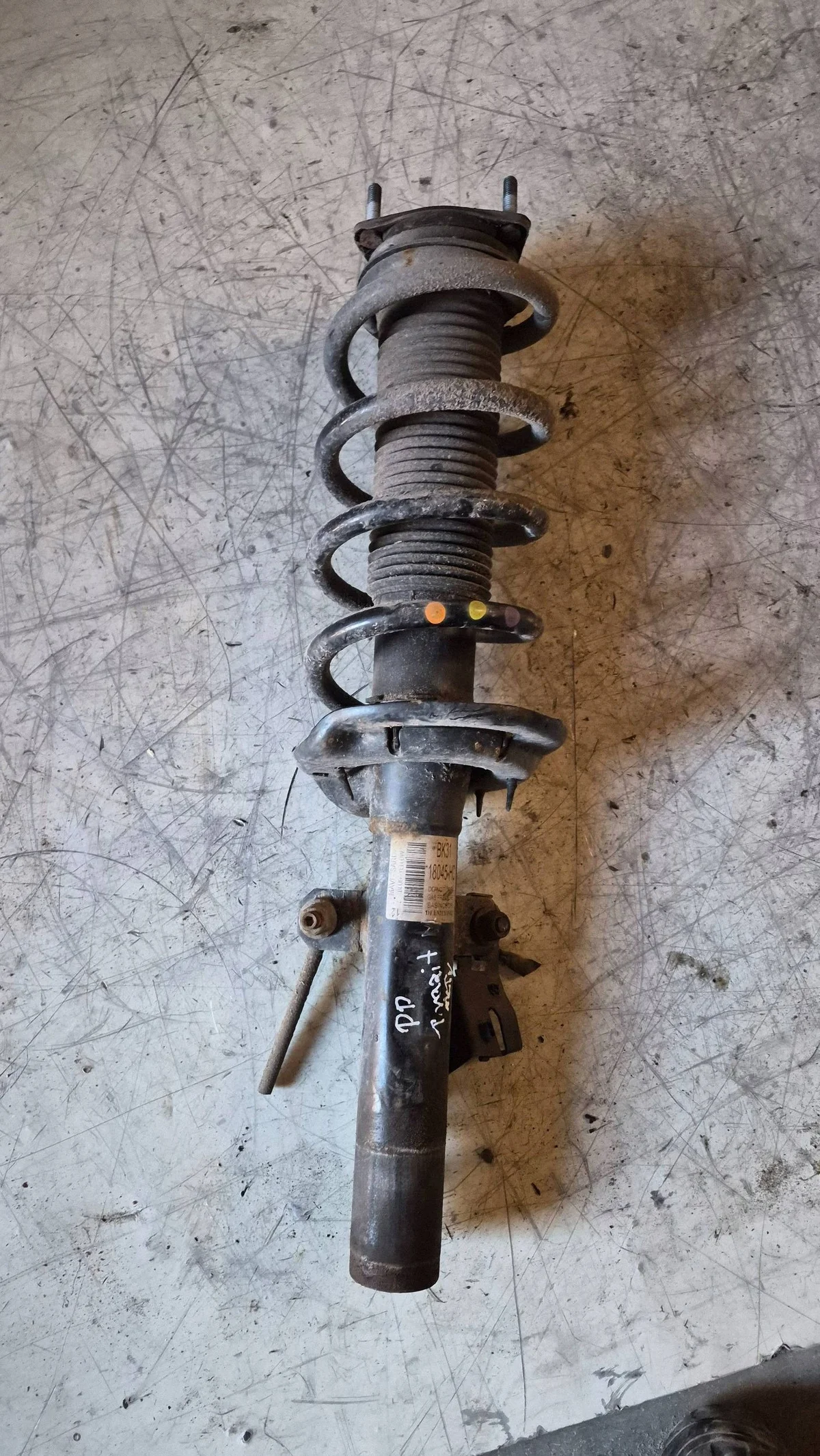 Stötdämpare Ford Transit MK8 BK3118045HC