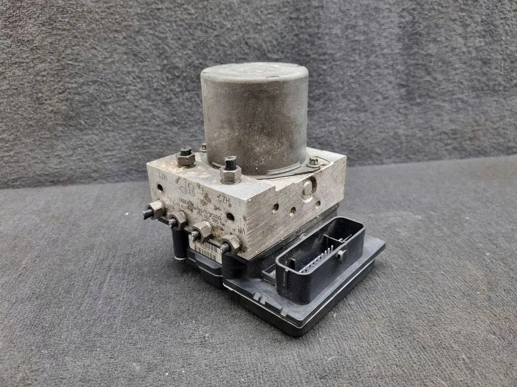 Pompe ABS Audi A4 Allroad 8K9614517AF image 4