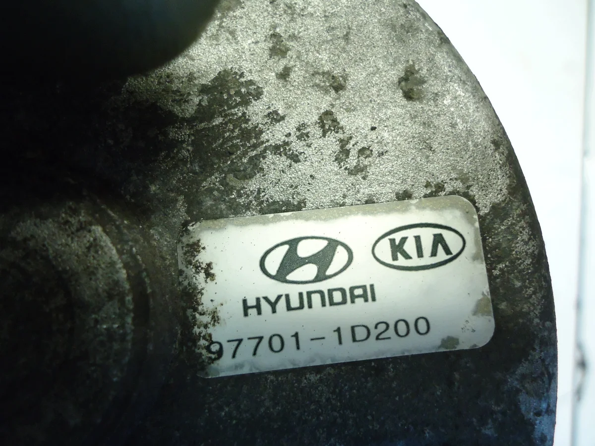Klimakompressor KIA CARENS III 2.0 16V G4KA 97701-1D200 thumbnail 4