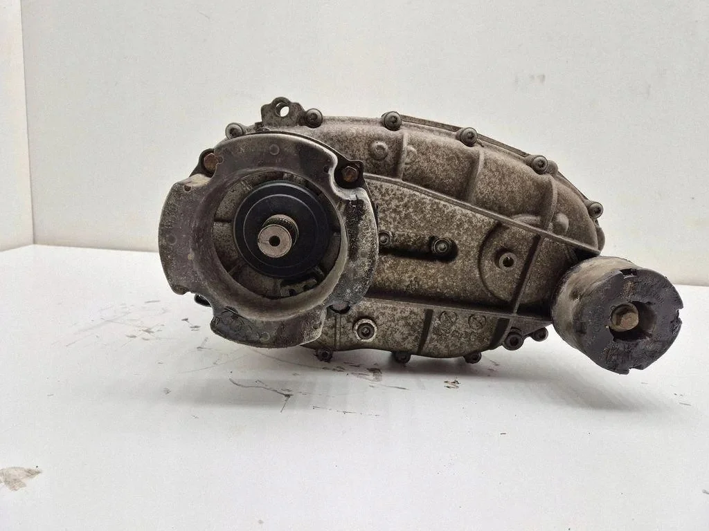 Réducteur avant Audi Q7 4L 0BU341010N image 8