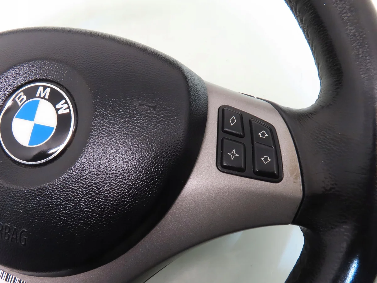 Ohjauspyörä BMW E87 Käytetty image 6