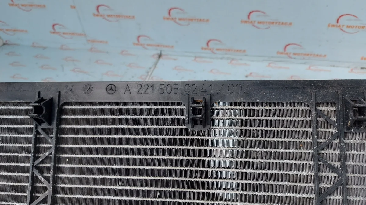Radiateur airco A2215000554 Mercedes W221 S-Klasse image 8