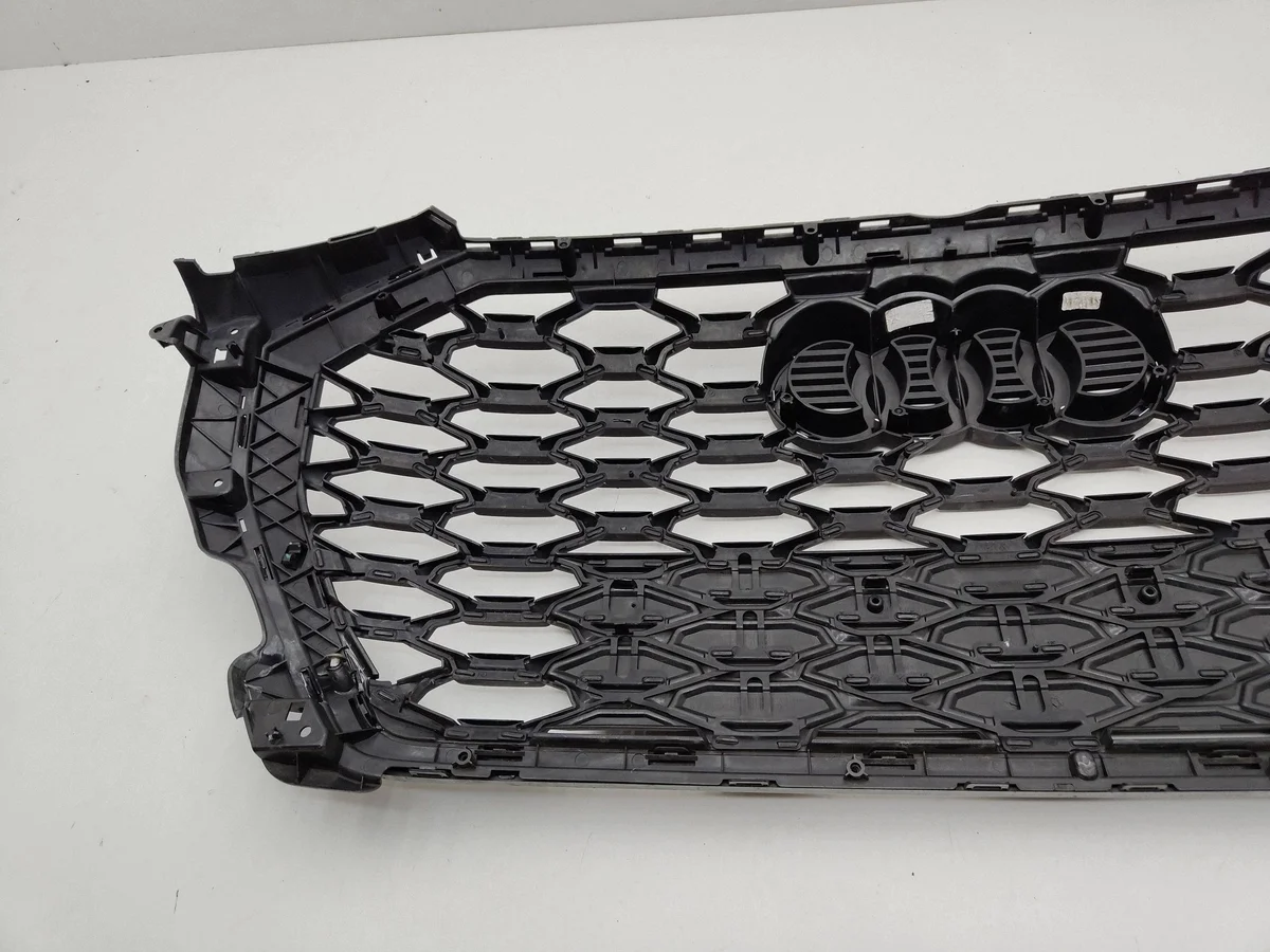 Audi Q3 83F853651 Radiateurgrille image 10