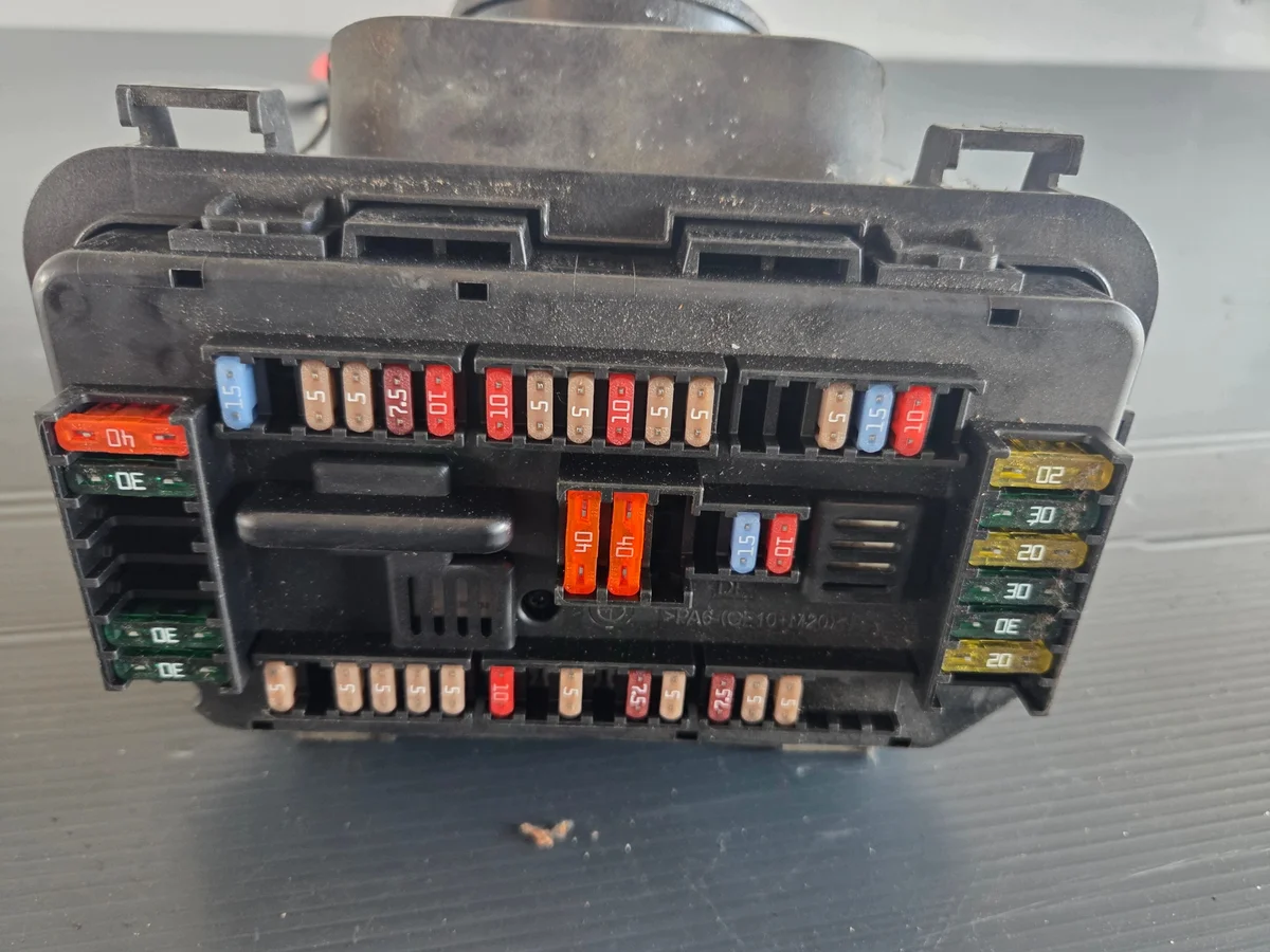 Boîtier fusibles BMW F20 F21 F30 F31 F32 61149224872
