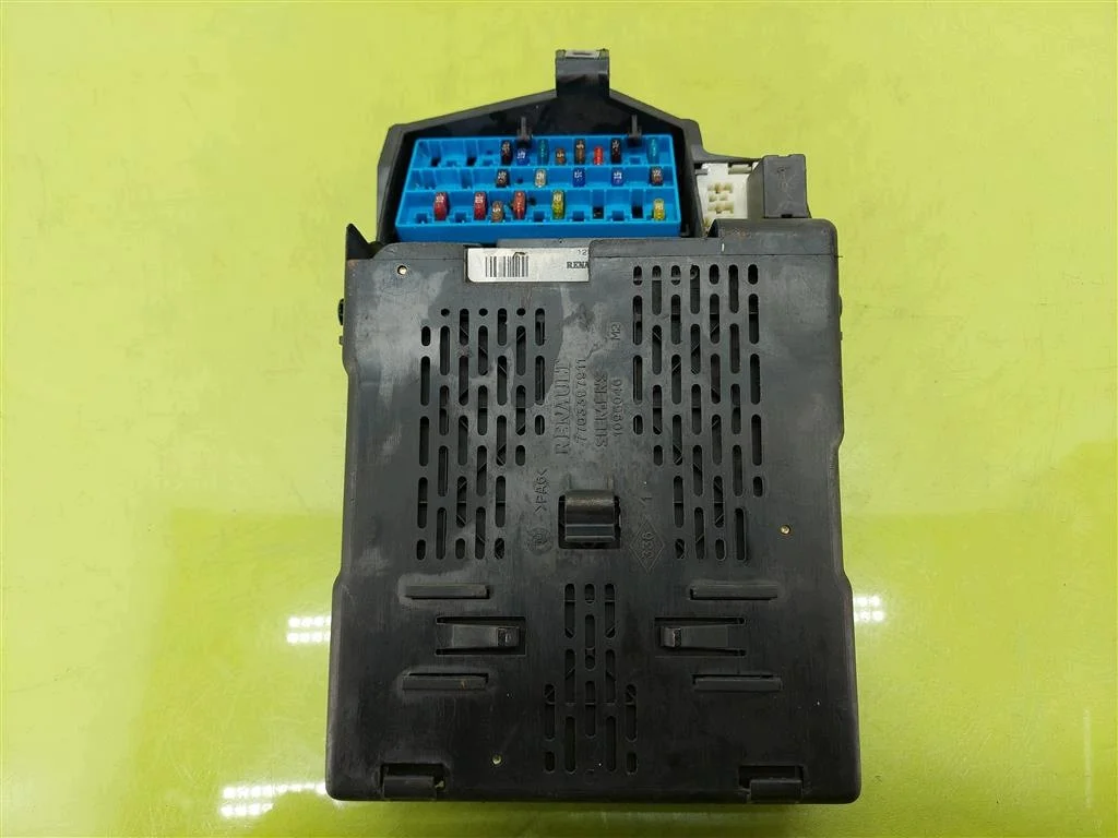 Centralina Modulo BSI Renault Scenic I 7700436246