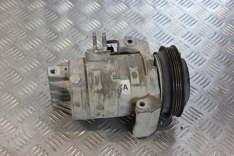 Bomba Aire Acondicionado Ford Mustang 415151AFS2