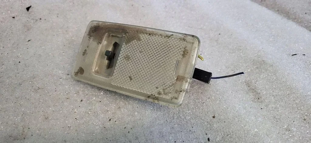 Lampada interna posteriore Subaru Forester SG OEW1620PP