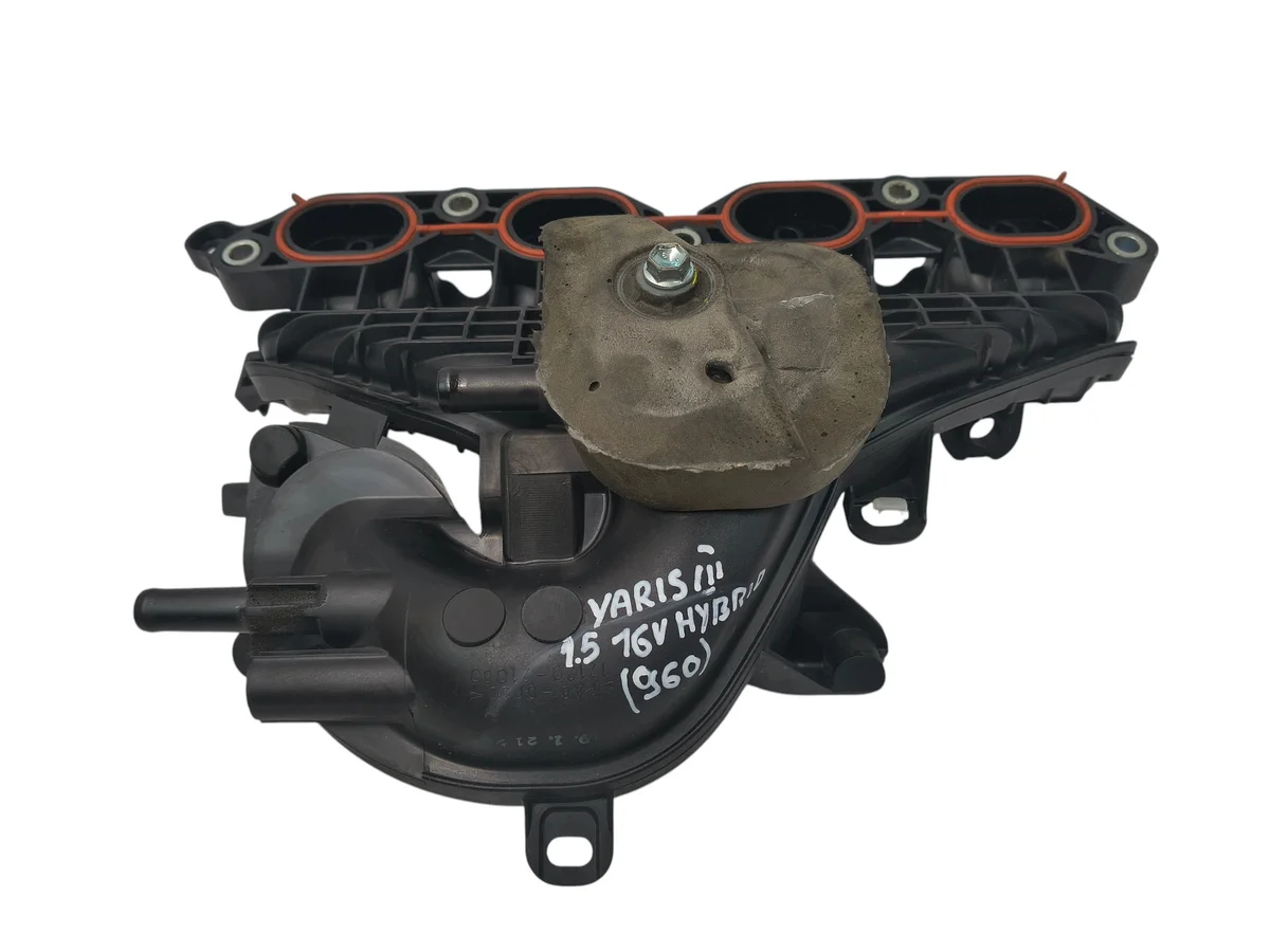 Insugningsrör Toyota Yaris III 1.5 HYBRID 17120-21060