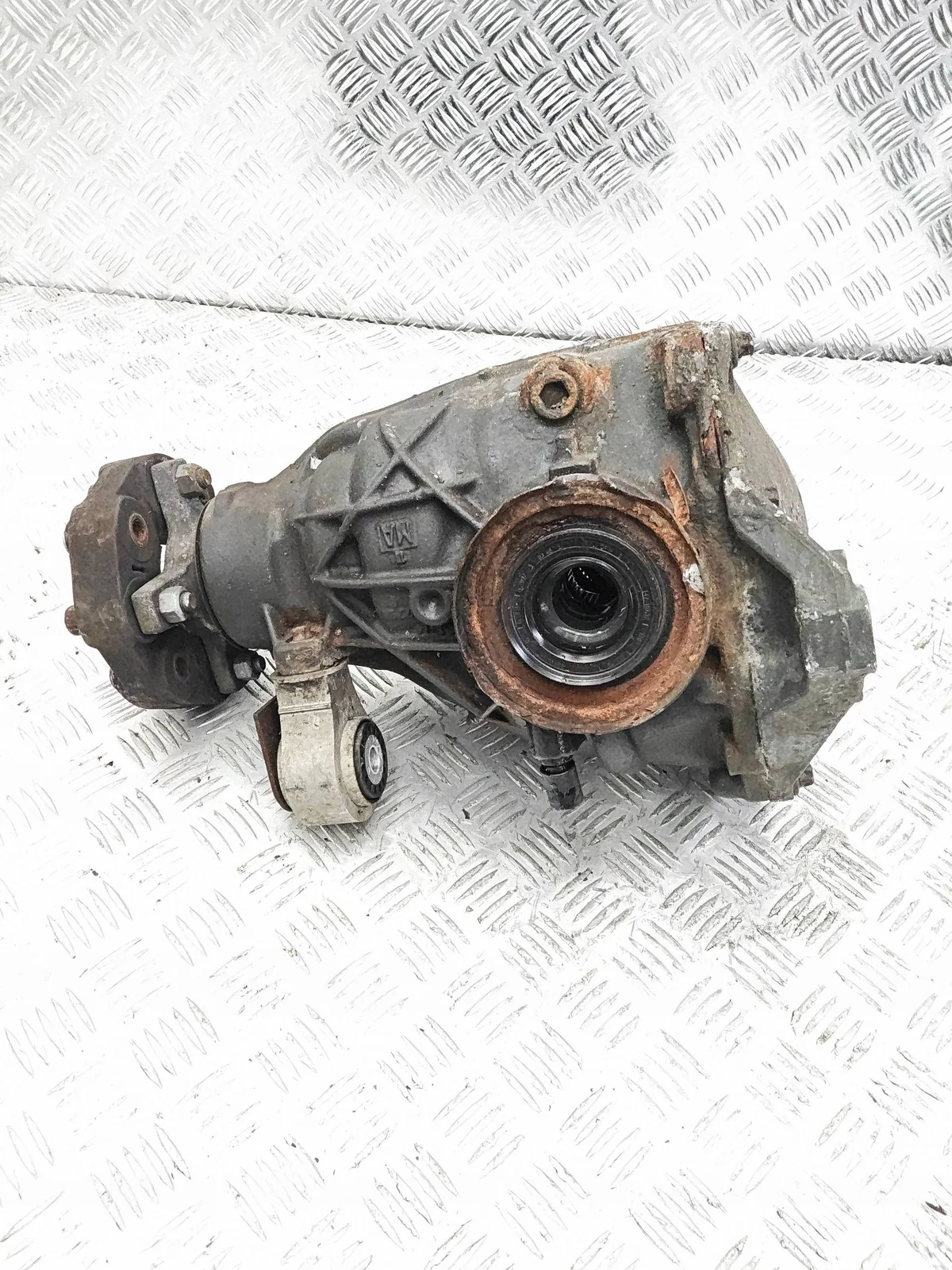 Differential hinten Mercedes-Benz E W212 A2033510705 thumbnail 1