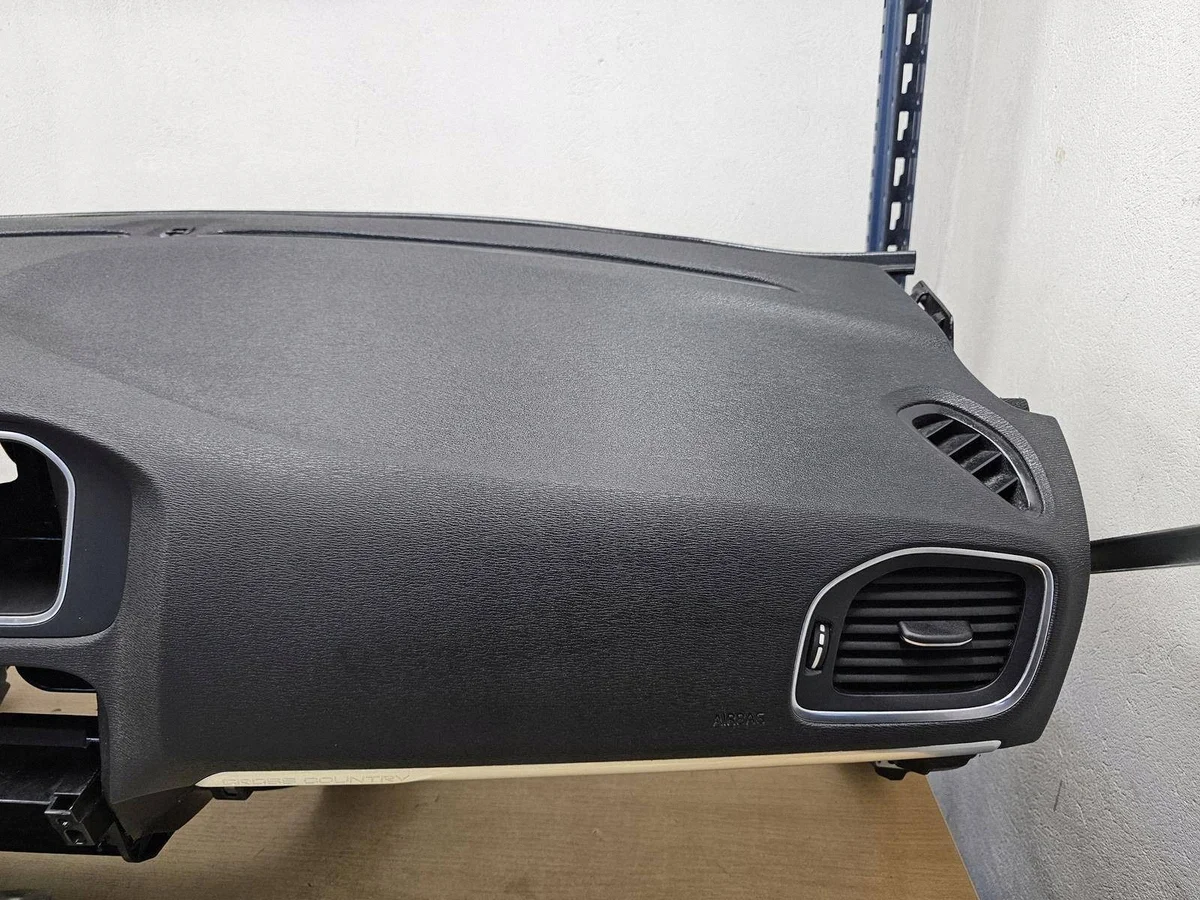 Volvo V40 Cross Country kojelauta 39826604152310170 image 5