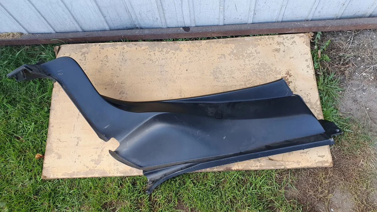Takaluukun verhoilupaneeli Seat Altea 5P0867768G