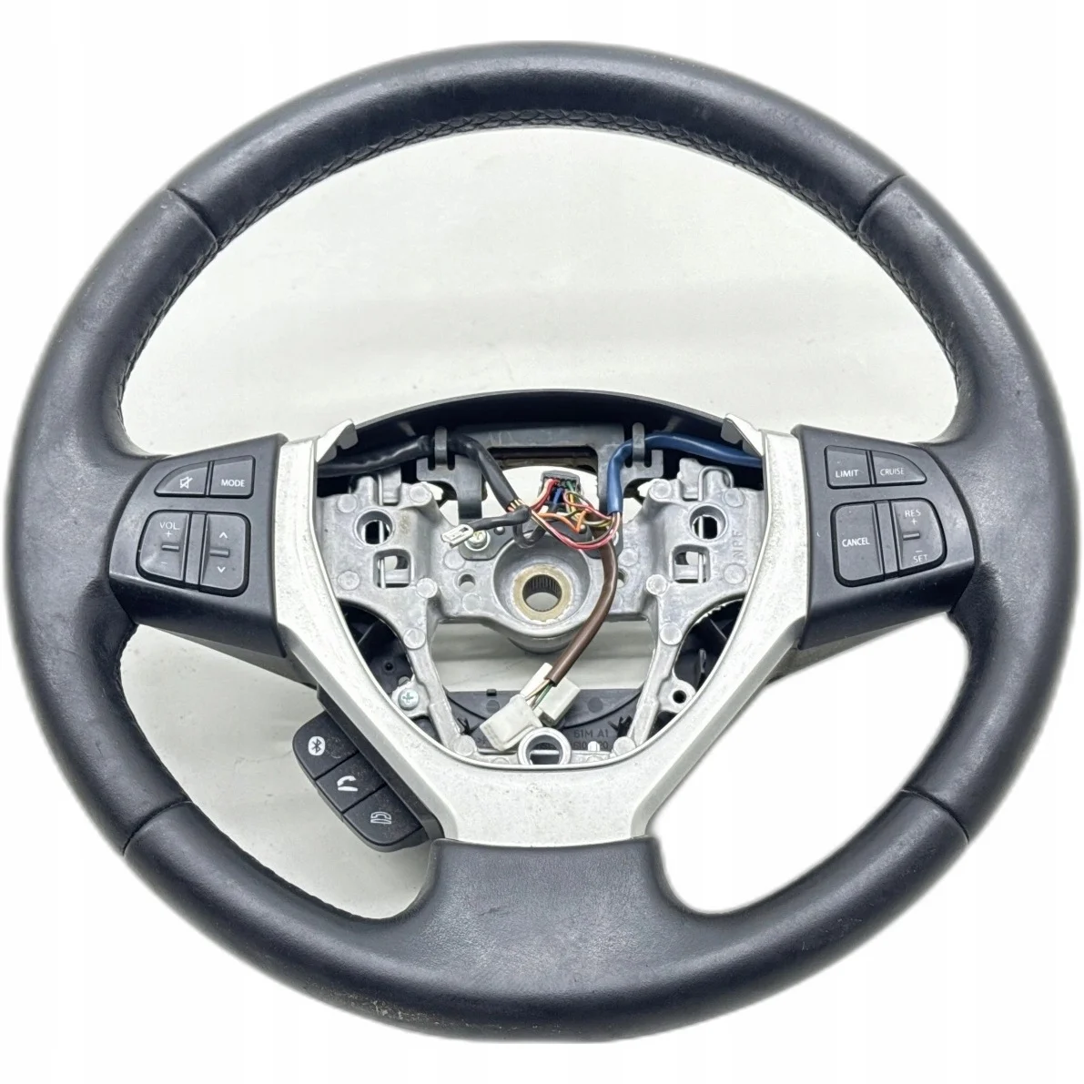 Volant multifonction Suzuki Vitara
