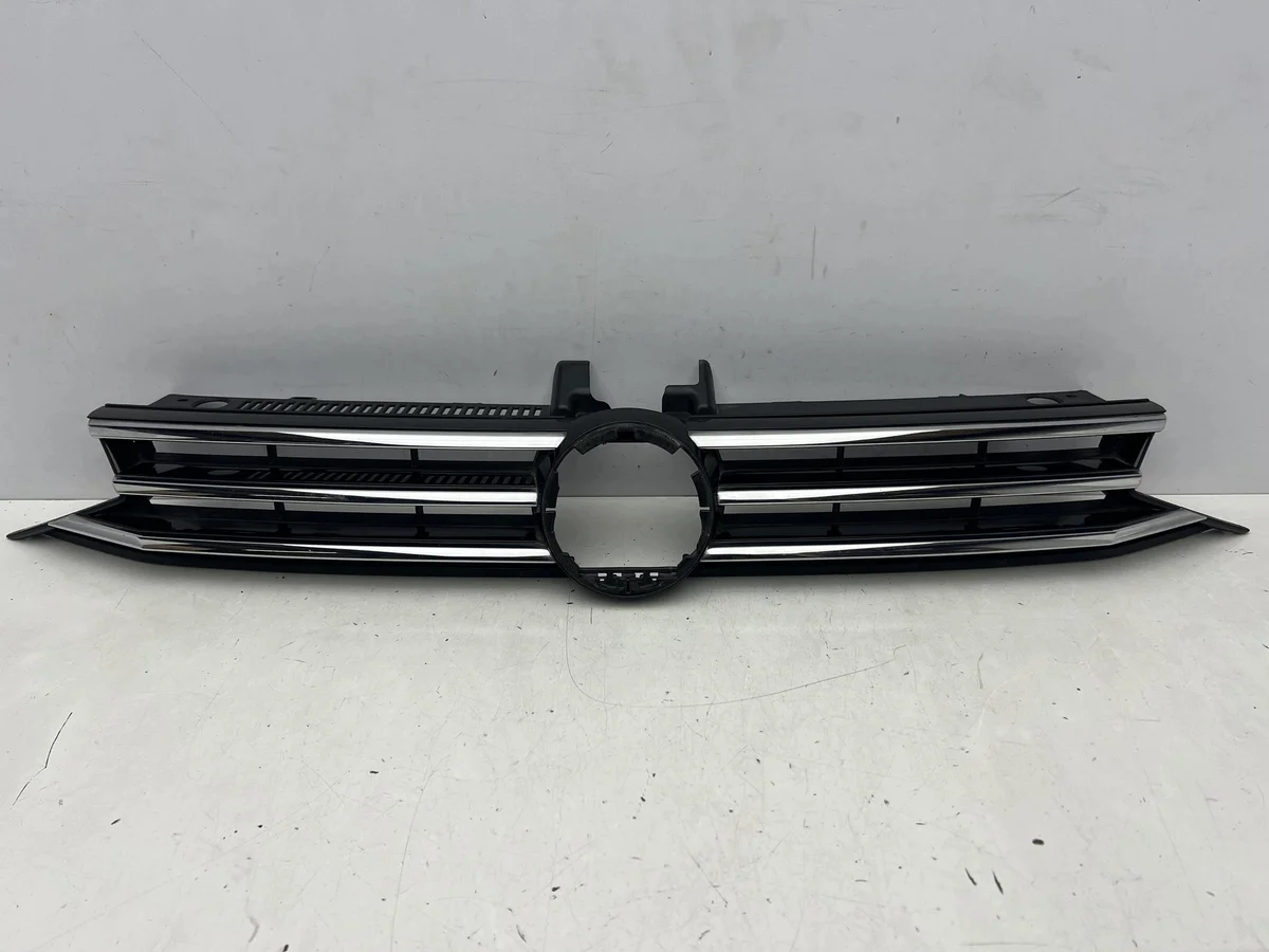 Grille de radiateur VW Touran II 5TA 5TA853653B-SULIK1 2015-