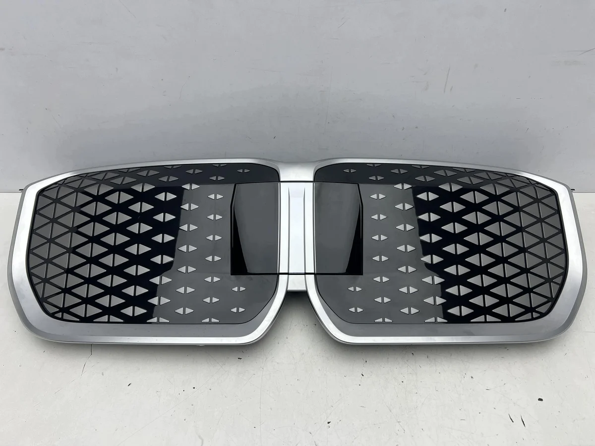 Etupuskurin ritilä BMW X1 U11 5A7D664-SUK1 image 3