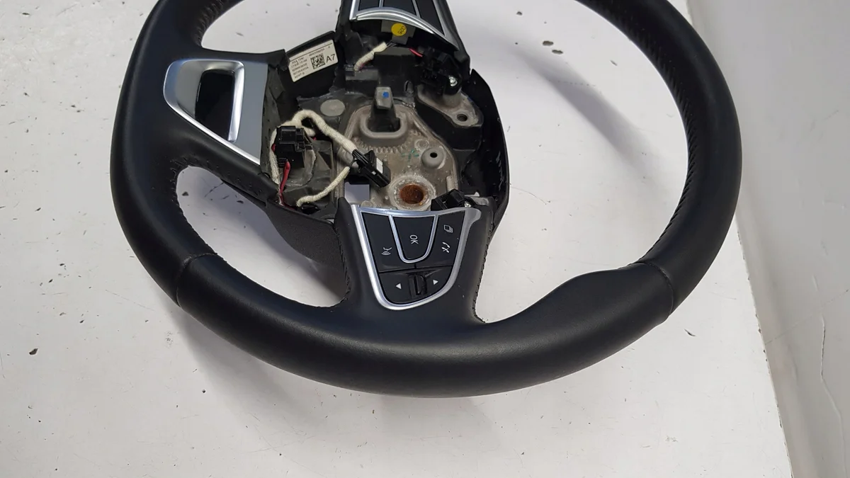 Lenkrad Leder Renault Scenic Megane Talisman 484005825R image 9