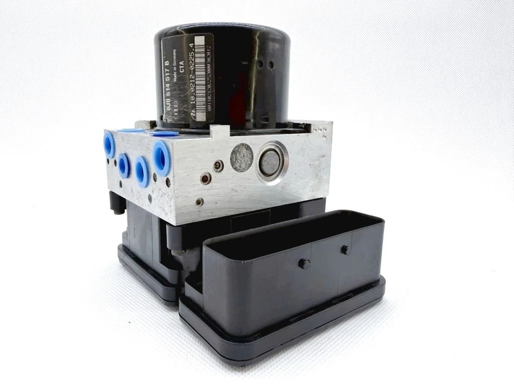 ABS Control Module Audi TT 8J0614517B