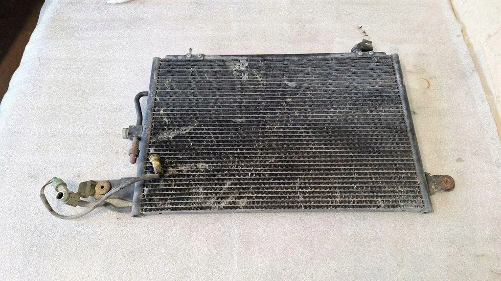 Audi A6 C4 Airco Radiateur 4A0260403AC