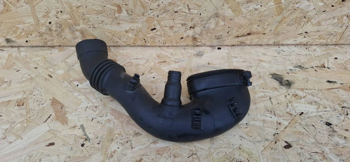 Tubo de admissão de ar BMW E46 2.0 D 7790552