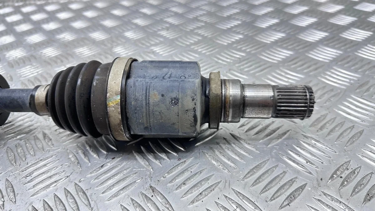 Semieixo Suzuki Vitara 44102-61M00 Esquerdo Dianteiro