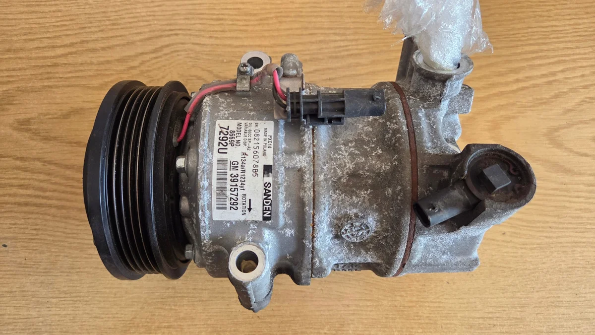 Air Conditioning Compressor Opel Astra K 39157292