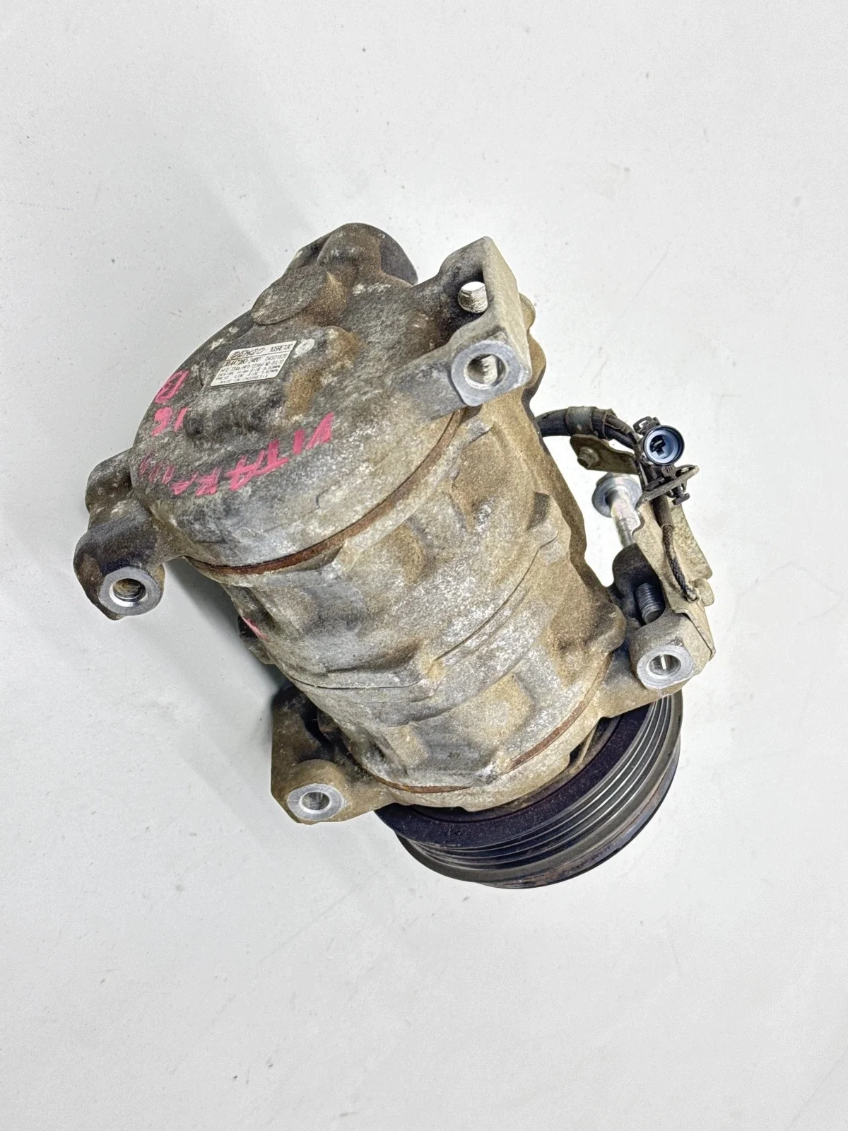 Compresseur de climatisation Suzuki Vitara X1447280-2400