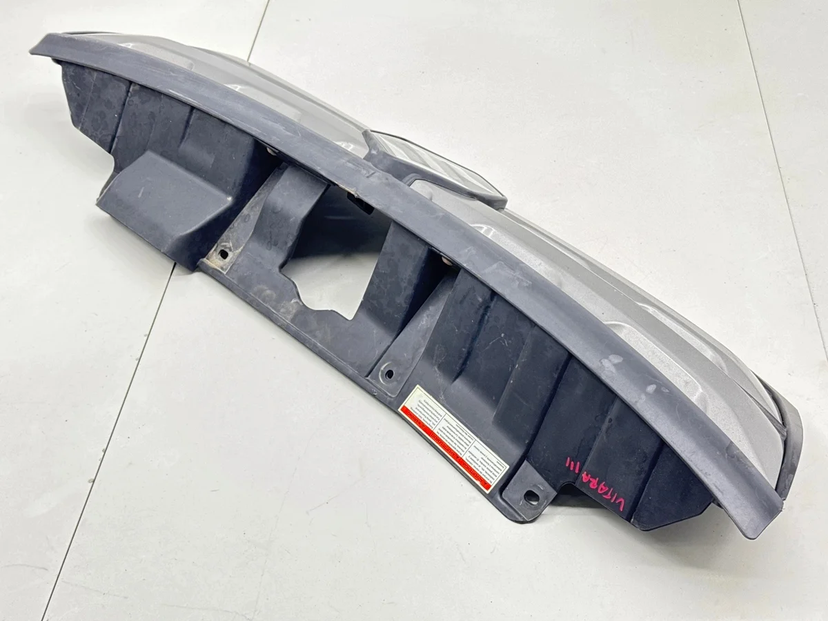 Grille de radiateur Suzuki Vitara 72131-54P1