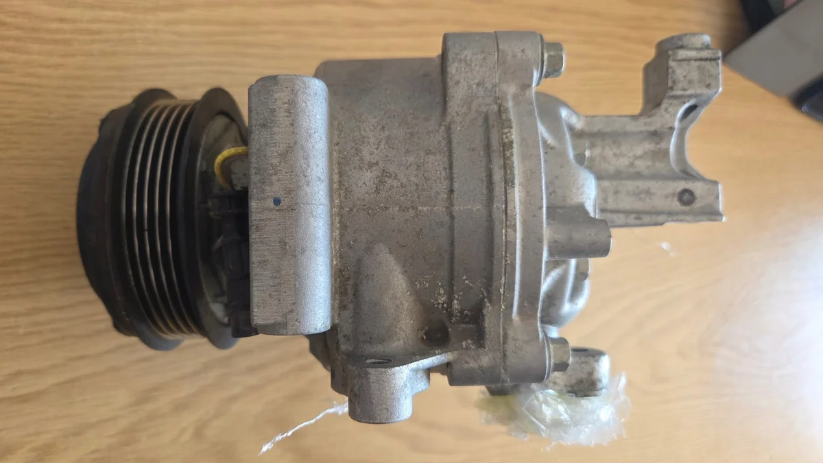 Opel ilmastoinnin kompressori 39217351 image 4