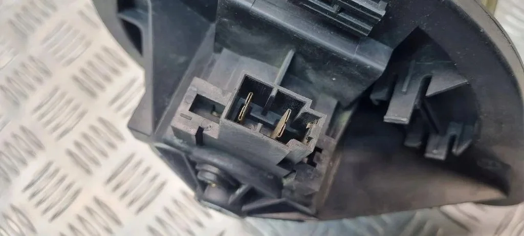 Volvo 850 Heater Core 6820812 image 4