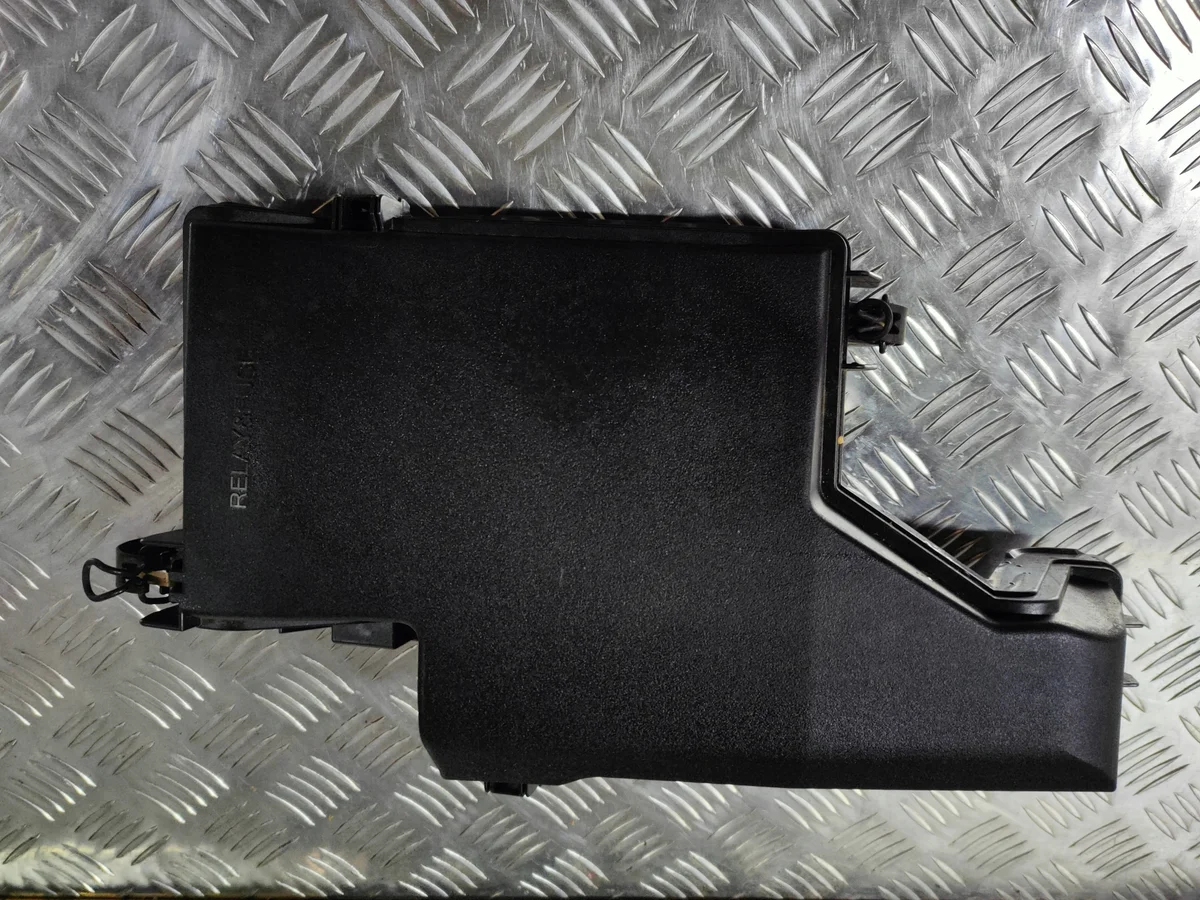 Tampa de Fusíveis Lexus RC300 2.5 89458-30030A1