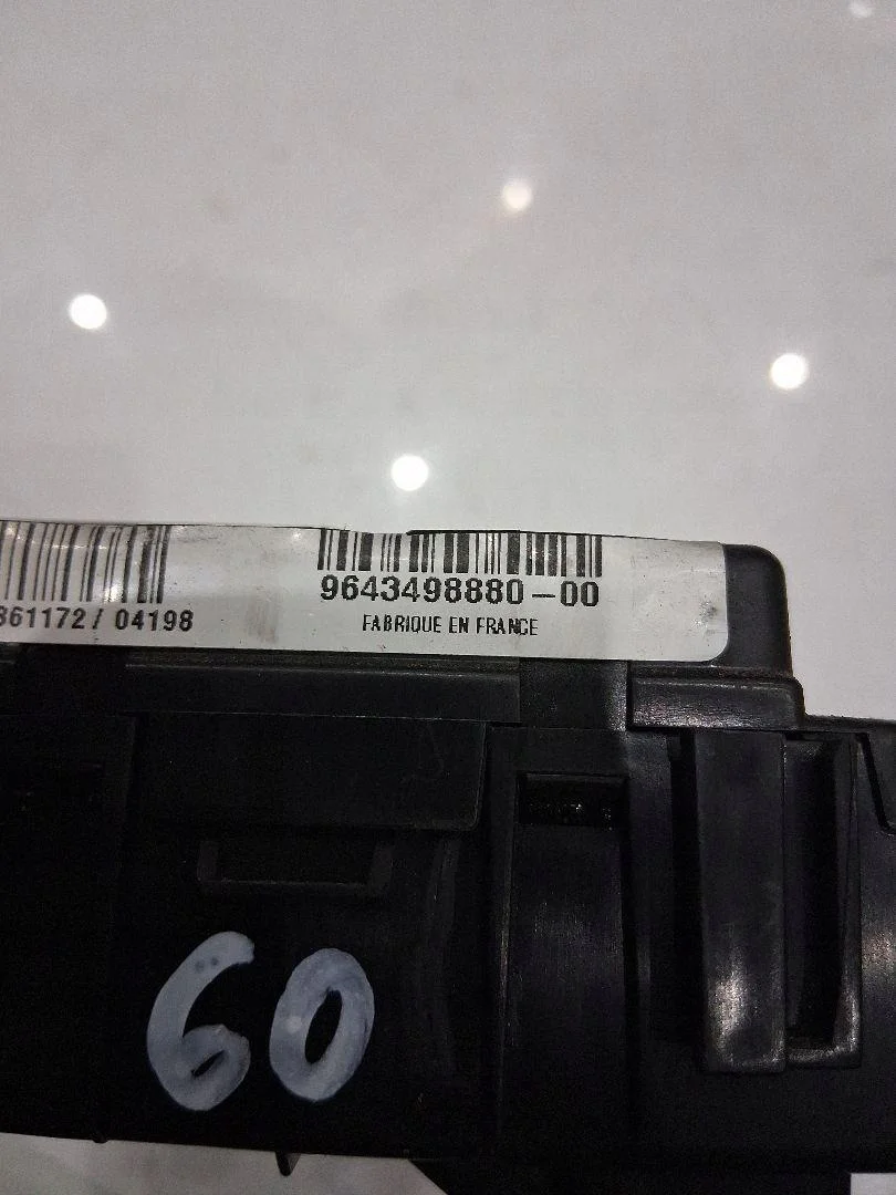 Citroen C3 BSM B3 9643498880 image 4