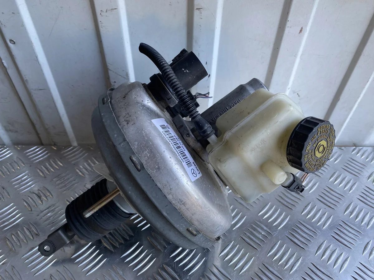 Servofreno Mercedes-Benz W168 A0054302030