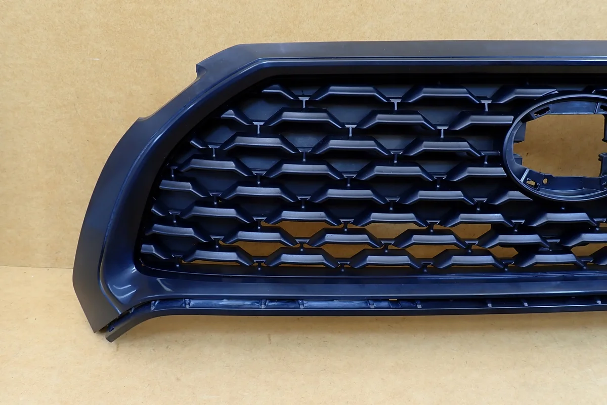 Toyota Corolla Cross Grill 53114-16060 thumbnail 4