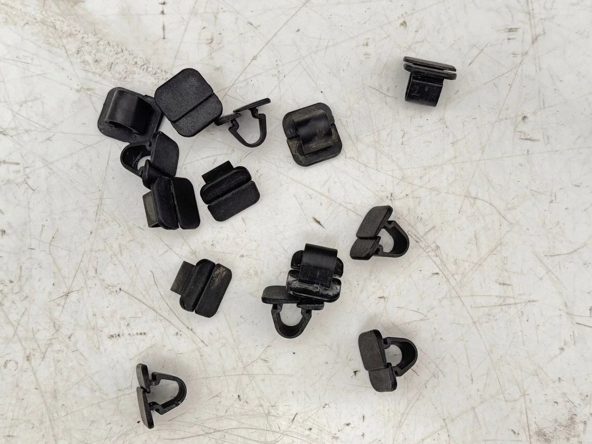 Insonorisation capot Porsche Macan 95B 95B863831C image 8
