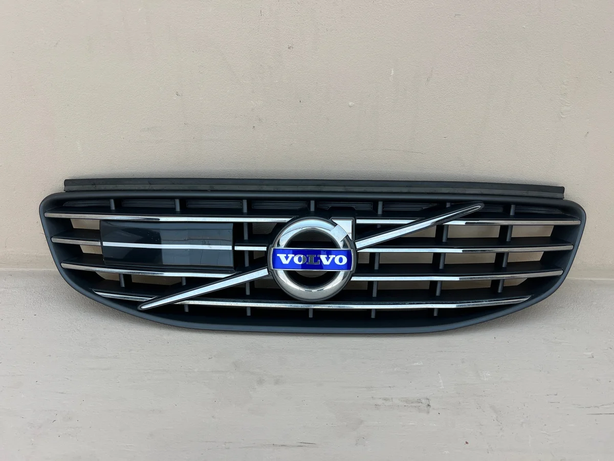 Grille de radiateur Volvo XC60 I 31333833