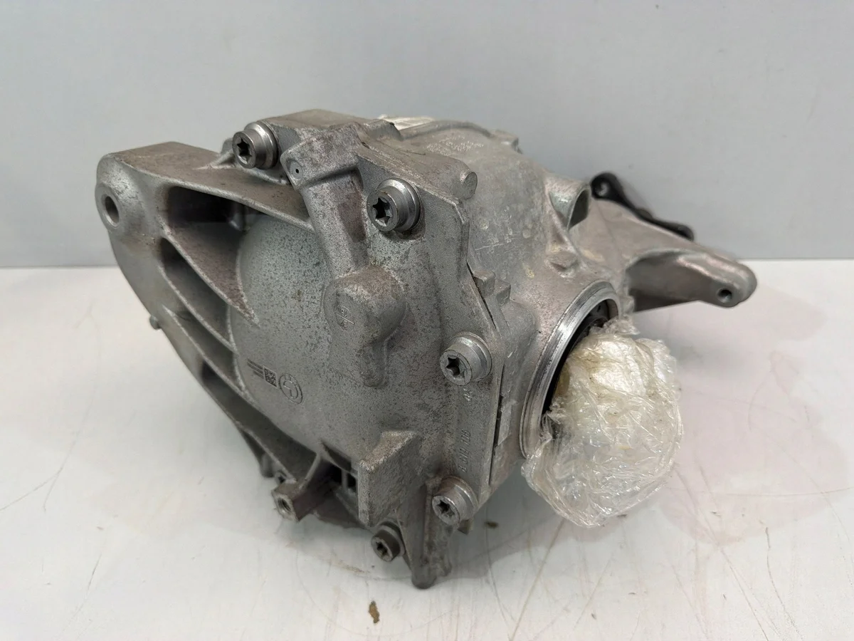 Differential hinten BMW 5 G30 G31 8624221 image 3