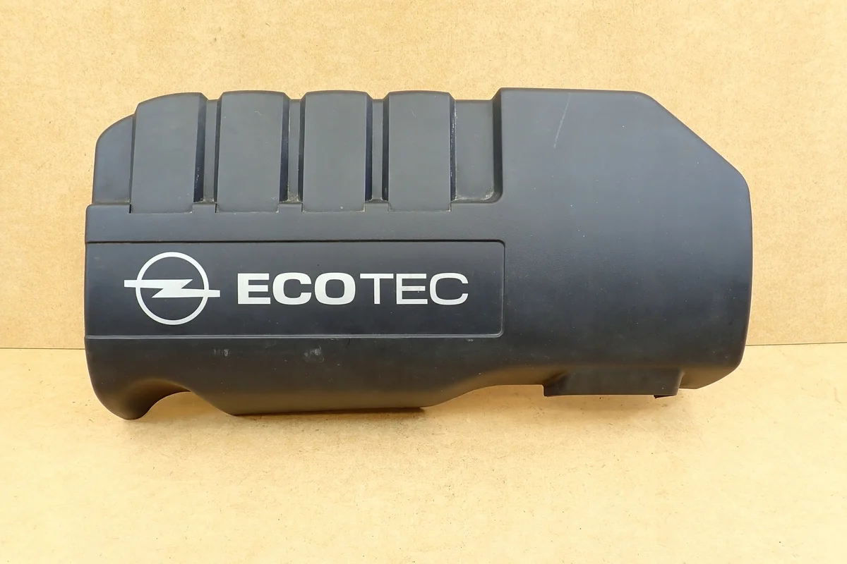 Moottorin suojus Opel Astra H 55559813 OE