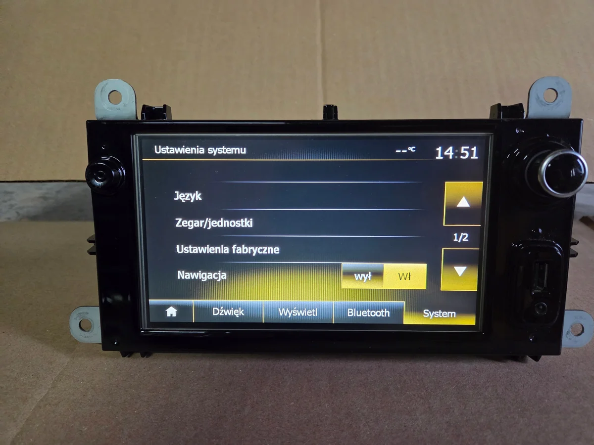 Radio Navigation Renault Clio IV 281152390R thumbnail 3