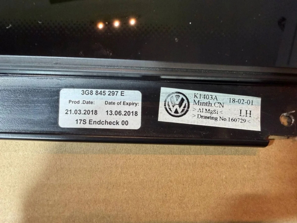 Vitre latérale arrière Volkswagen Arteon 3G8845297E image 4