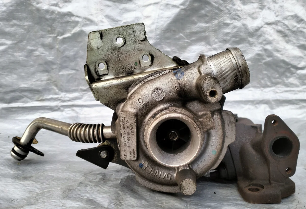 Turbocompressor Citroen C5 III Peugeot 407 2.7 HDI 4U3Q-6K682-BL