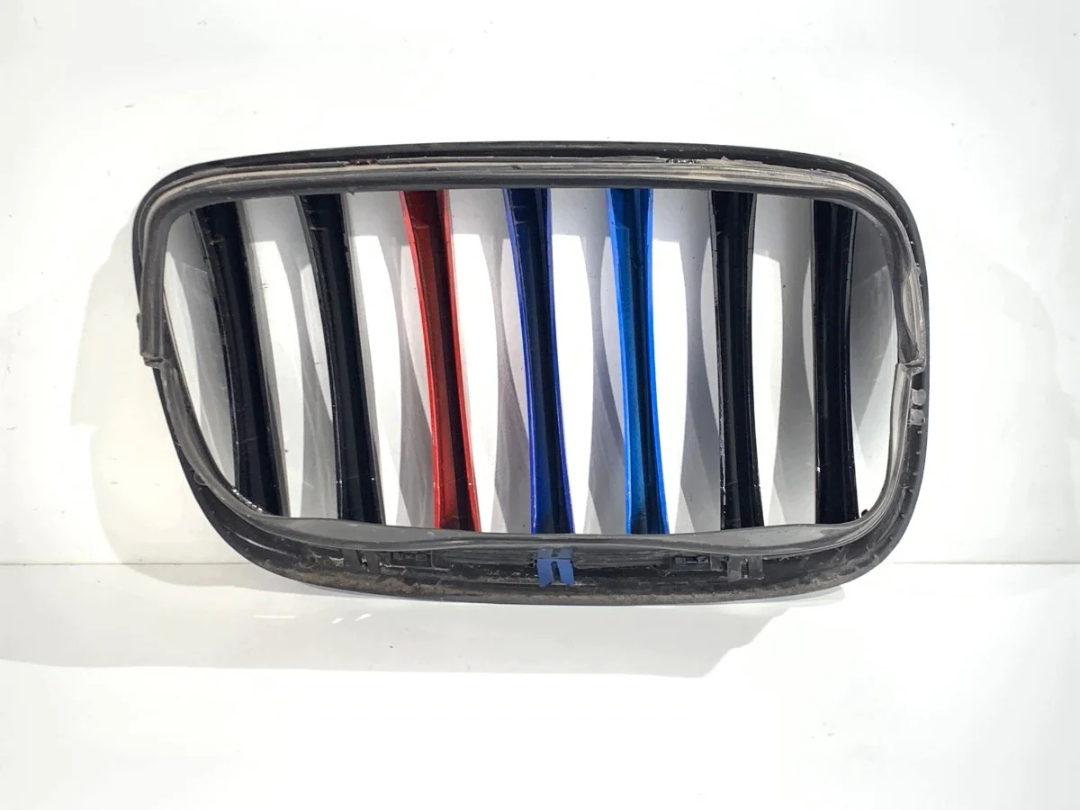 Etusäleikkö BMW E70 7171396 2006-2013 image 9