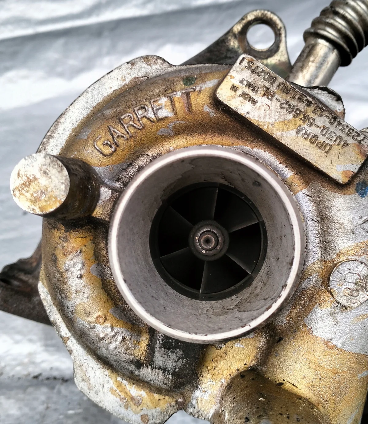 Turbocharger Citroen C5 III Peugeot 407 2.7 HDI 4U3Q-6K682-BL