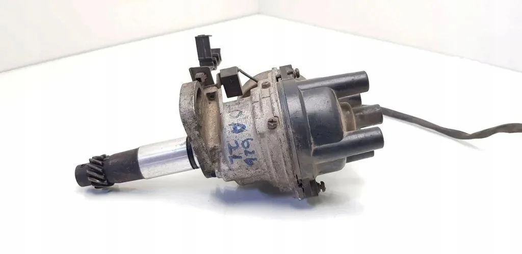 Zündverteiler Mazda 626 III T4T67771 1990 image 10