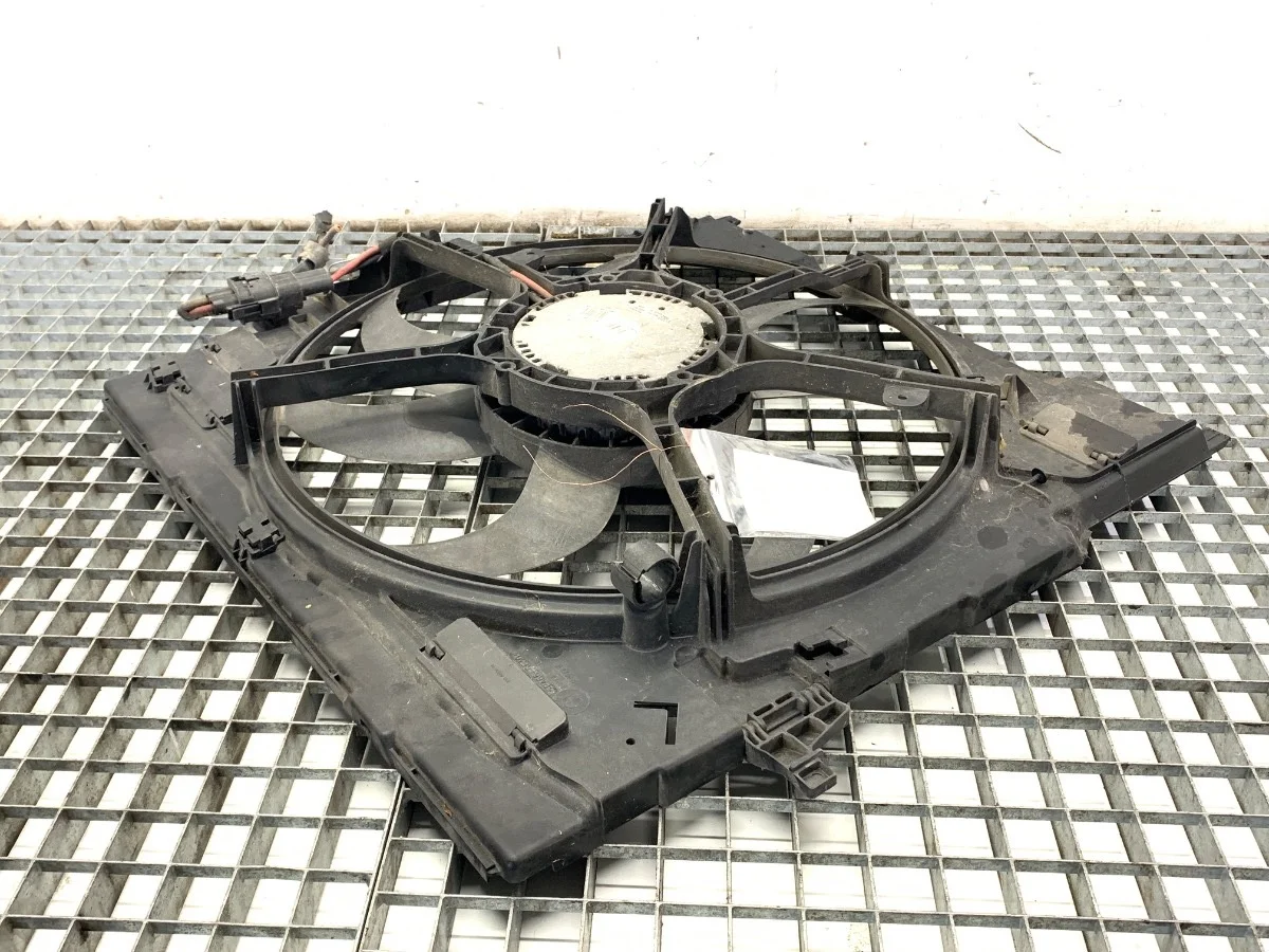 BMW E70 Kühlerlüfter 7594608 image 3