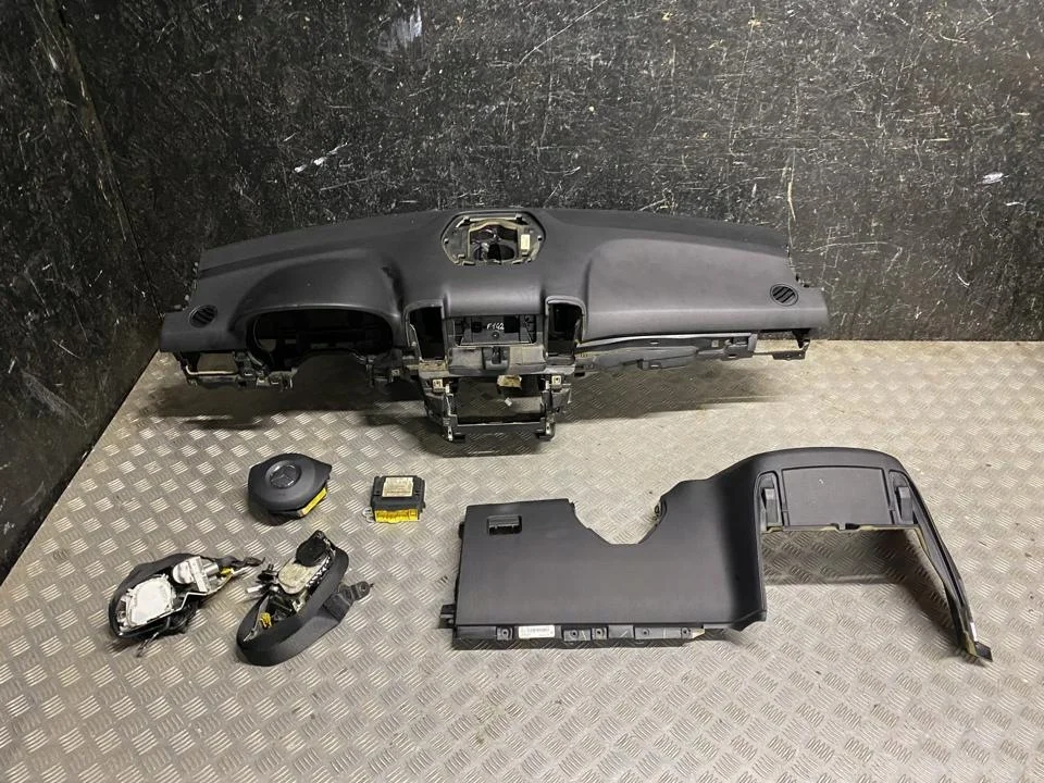 Painel Mercedes-Benz GLE A1668602402