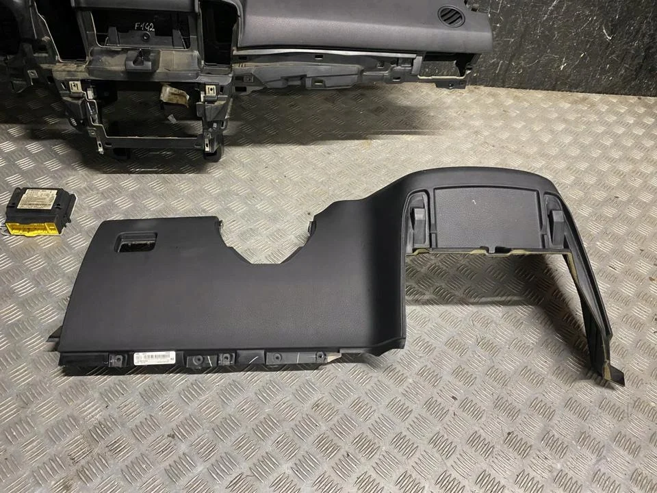 Mittaristo Mercedes-Benz GLE A1668602402 image 3