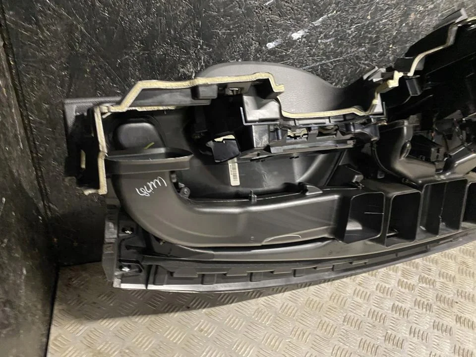 Mittaristo Mercedes-Benz GLE A1668602402 image 8