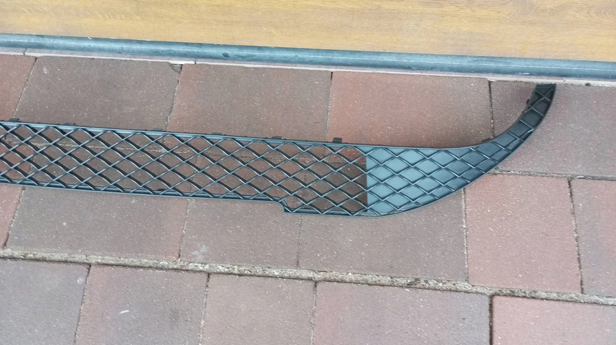Lüftungsgitter Mercedes A-Klasse W176 A1768850022 image 3
