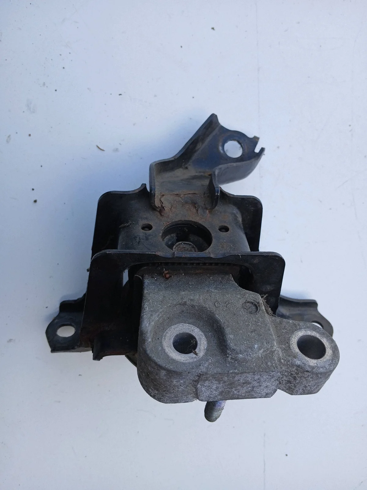 Moottorin tukikumi Peugeot Boxer 2.2 hdi 5645