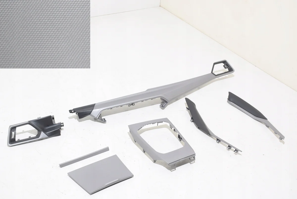 Moldura BMW Serie 3 G20 LCI 9623068