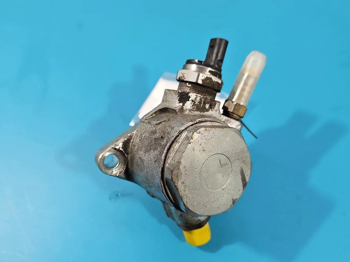 Audi A3 8V 1,4 TFSI Kraftstoffpumpe 04E127026H thumbnail 4